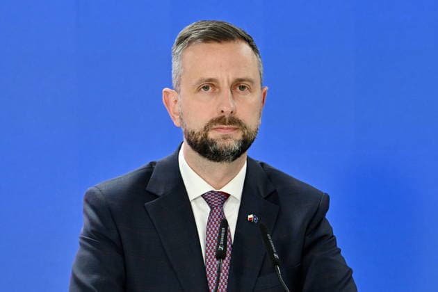 RECORD DATE NOT STATED !!!! NO RUSSIA !!!! 06.07.2026 KONFERENCJA PRASOWA MINISTRA OBRONY NARODOWEJ I WICEPREMIERA --- Press conference by the Polish Minister of National Defence and the Polish Deputy Prime Minister regarding support for Ukraine WLADYSLAW KOSINIAK KAMYSZ W SPRAWIE WSPARCIA UKRAINY SPRZET WOJSKOWY WOJSKO DONACJE DONACJA DLA UKRAINY FOT DAMIAN BURZYKOWSKI NEWSPIX.PL NEWSPIX.PL --- newspix.pl 