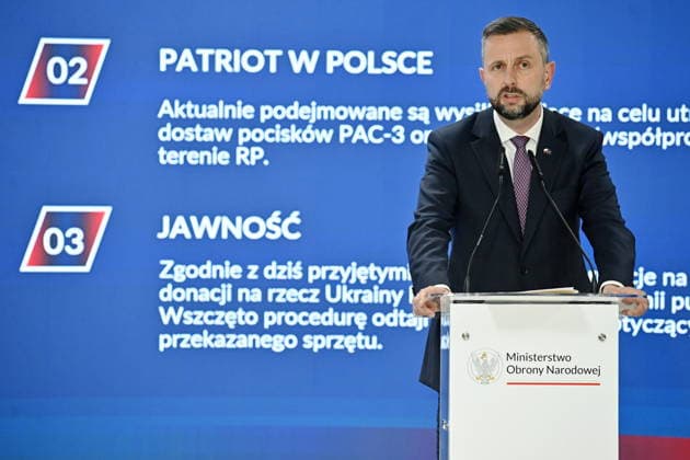 RECORD DATE NOT STATED !!!! NO RUSSIA !!!! 06.07.2026 KONFERENCJA PRASOWA MINISTRA OBRONY NARODOWEJ I WICEPREMIERA --- Press conference by the Polish Minister of National Defence and the Polish Deputy Prime Minister regarding support for Ukraine WLADYSLAW KOSINIAK KAMYSZ W SPRAWIE WSPARCIA UKRAINY SPRZET WOJSKOWY WOJSKO DONACJE DONACJA DLA UKRAINY FOT DAMIAN BURZYKOWSKI NEWSPIX.PL NEWSPIX.PL --- newspix.pl 