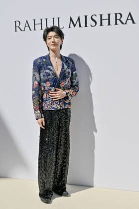 PFW Haute Couture Rahul Mishra Photocall JR Hao Yiran attending the Rahul Mishra photocall during Haute Couture Fashion Week in Paris, France, on 6 July 2026. Photo by Julien Reynaud APS-Medias ABACAPRESS.COM Paris France  Copyright: xReynaudxJulien APS-Medias ABACAx