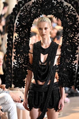 PFW Haute Couture Rahul Mishra Runway JR A model walks the runway at the Rahul Mishra show during Haute Couture Fashion Week in Paris, France, on 6 July 2026. Photo by Julien Reynaud APS-Medias ABACAPRESS.COM Paris France  Copyright: xReynaudxJulien APS-Medias ABACAx