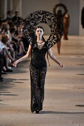 PFW Haute Couture Rahul Mishra Runway JR A model walks the runway at the Rahul Mishra show during Haute Couture Fashion Week in Paris, France, on 6 July 2026. Photo by Julien Reynaud APS-Medias ABACAPRESS.COM Paris France  Copyright: xReynaudxJulien APS-Medias ABACAx