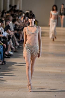 PFW Haute Couture Rahul Mishra Runway JR A model walks the runway at the Rahul Mishra show during Haute Couture Fashion Week in Paris, France, on 6 July 2026. Photo by Julien Reynaud APS-Medias ABACAPRESS.COM Paris France  Copyright: xReynaudxJulien APS-Medias ABACAx