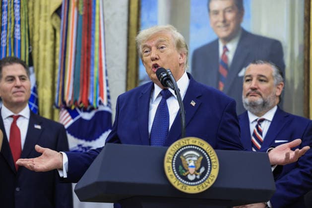 US President Donald J. Trump speaks on the first day of trading for Trump Accounts in the Oval Office of the White House in Washington, DC, USA, 06 July 2026. Trump Accounts grant eligible US children born between 2026 and 2028 $1000.00 to fund ‘starter’ IRAs. Copyright: xShawnxThewx xPoolxviaxCNPx MediaPunchx