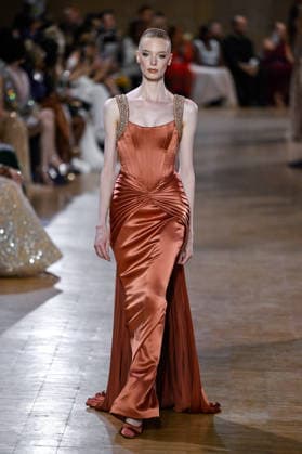 PFW Haute Couture Tony Ward Runway JR A model walks the runway at the Tony Ward show during Haute Couture Fashion Week in Paris, France, on 6 July 2026. Photo by Julien Reynaud APS-Medias ABACAPRESS.COM Paris France  Copyright: xReynaudxJulien APS-Medias ABACAx