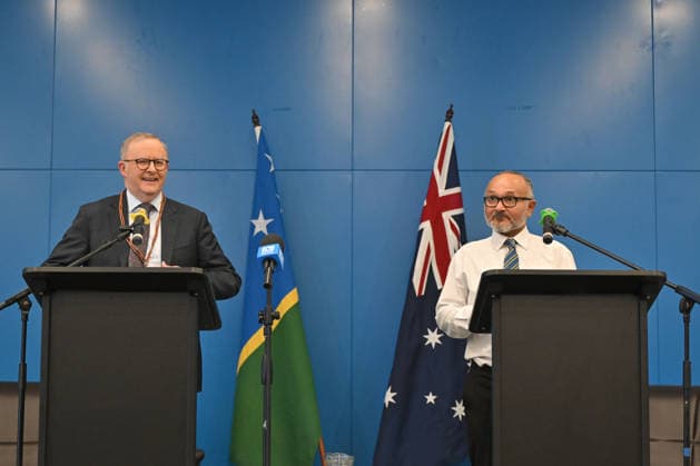 ANTHONY ALBANESE PACIFIC ISLANDS VISIT, Australia™s Prime Minister Anthony Albanese and Solomon Islands Prime Minister Matthew Wale at a press conference in Honiara, Solomon Islands, Tuesday, July 7, 2026. ( NO ARCHIVING HONIARA SOLOMON ISLANDS  Copyright: xMICKxTSIKASx 20260707140956183718
