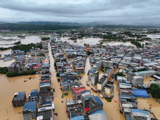 NANNING, CHINA - JULY 06: In an aerial view, floodwaters inundate Pingshan Village after local reservoirs overflowed due to Typhoon Maysak on July 6, 2026 in Hengzhou, Nanning, Guangxi Zhuang Autonomous Region of China. Local authorities are organizing the evacuation of residents in affected areas of Hengzhou City and Binyang County in Guangxi.  Copyright: xChinaxNewsxServicex 111652617430