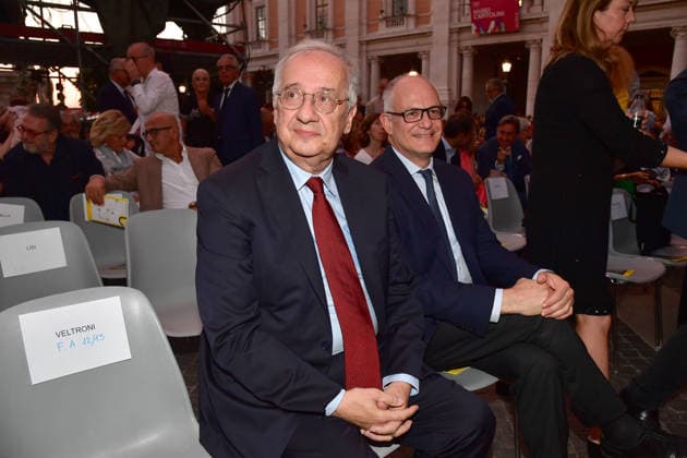 IPA86455725 - Rome, Piazza del Campidoglio: Nicola Piovani’s Tribute Concert to Ennio Morricone. Pictured: Walter Veltroni and Roberto Gualtieri  Copyright: xVincenzoxLandix xVincenzoxLandix 86455725