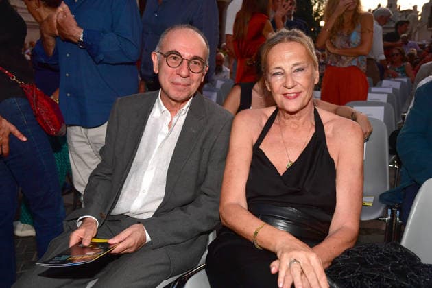 IPA86455693 - Rome, Piazza del Campidoglio: Nicola Piovani’s Tribute Concert to Ennio Morricone. Pictured: Giuseppe Tornatore and Roberta Pacetti  Copyright: xVincenzoxLandix xVincenzoxLandix 86455693