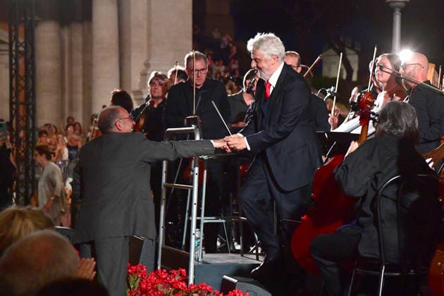 IPA86455796 - Rome, Piazza del Campidoglio: Nicola Piovani’s Tribute Concert to Ennio Morricone. Pictured: Giuseppe Tornatore and Nicola Piovani  Copyright: xVincenzoxLandix xVincenzoxLandix 86455796