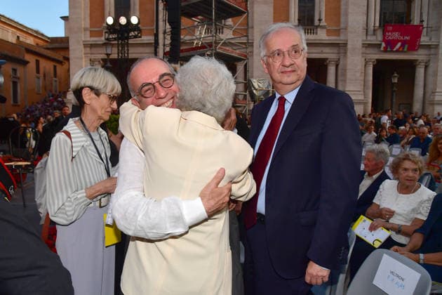IPA86455674 - Rome, Piazza del Campidoglio: Nicola Piovani’s Tribute Concert to Ennio Morricone. Pictured: Walter Veltroni, Maria Travia, Giuseppe Tornatore  Copyright: xVincenzoxLandix xVincenzoxLandix 86455674