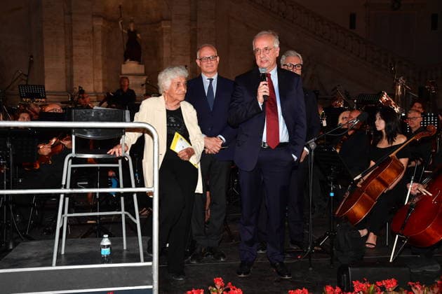 IPA86455781 - Rome, Piazza del Campidoglio: Nicola Piovani’s Tribute Concert to Ennio Morricone. Pictured: Maria Travia, Federico Mollicone, Walter Veltroni, Roberto Gualtieri  Copyright: xVincenzoxLandix xVincenzoxLandix 86455781