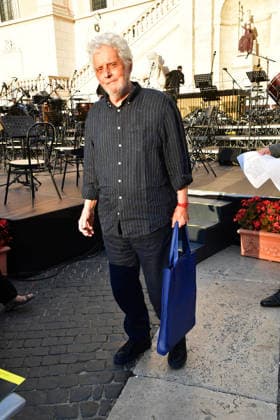 IPA86455603 - Rome, Piazza del Campidoglio: Nicola Piovani’s Tribute Concert to Ennio Morricone. Pictured: Nicola Piovani  Copyright: xVincenzoxLandix xVincenzoxLandix 86455603
