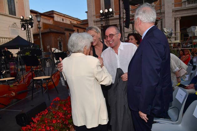 IPA86455676 - Rome, Piazza del Campidoglio: Nicola Piovani’s Tribute Concert to Ennio Morricone. Pictured: Walter Veltroni, Maria Travia, Giuseppe Tornatore  Copyright: xVincenzoxLandix xVincenzoxLandix 86455676