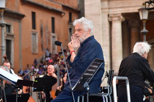 IPA86455629 - Rome, Piazza del Campidoglio: Nicola Piovani’s Tribute Concert to Ennio Morricone. Pictured: Nicola Piovani  Copyright: xVincenzoxLandix xVincenzoxLandix 86455629