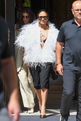 Jennifer Lopez Leaving The Hotel La Reserve - Paris JLO, Jennifer Lopez is seen leaving the Hotel La Reserve as part of Paris Fashion Week in Paris, France on July 7, 2026. Photo by Florian Poitout ABACAPRESS.COM Paris France  Copyright: xPoitoutxFlorian ABACAx