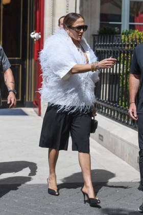 Jennifer Lopez Leaving The Hotel La Reserve - Paris JLO, Jennifer Lopez is seen leaving the Hotel La Reserve as part of Paris Fashion Week in Paris, France on July 7, 2026. Photo by Florian Poitout ABACAPRESS.COM Paris France  Copyright: xPoitoutxFlorian ABACAx