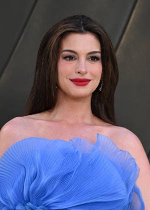 Pregnant Anne Hathaway At The Odyssey Film Premiere - London Pregnant Anne Hathaway attends the world premiere of The Odyssey during the film s London premiere in London, UK on July 6, 2026. Photo by Stuart Hardy ABACAPRESS.COM London London United Kingdom  Copyright: xStuartxHardy ABACAPRESS.COMx