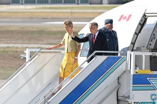 NATO Heads of State and Government Summit in Ankara ANKARA, TURKIYE - JULY 07: Canadian Prime Minister Mark Carney and his wife, Diana Fox Carney, arrive at Ankara Airport to attend the 36th NATO Heads of State and Government Summit in Ankara, Turkiye, on July 07, 2026. Abdullah Guclu Anadolu Ankara Turkey. Editorial use only. Please get in touch for any other usage.  Copyright: x2026xAnadoluxAbdullahxGuclux