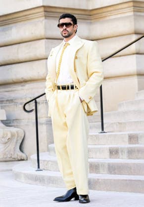 Paris Fashion Week: Arrival at the July 6 Fashion Shows — Celebrities Arrive at the Schiaparelli Show During Paris Fashion Week 457971 2026 07 06 France Martínez Ocasio, Benito Antonio Bad Bunny  Copyright: xIvankaxVoisinx xStarfacex STAR_457971_005