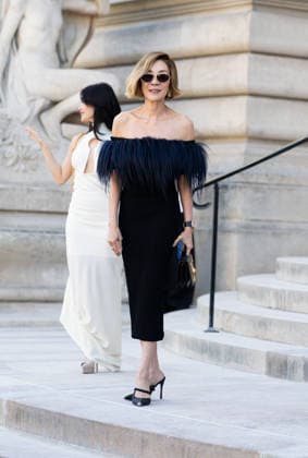 Paris Fashion Week: Arrival at the July 6 Fashion Shows Celebrities arriving at the Schiaparelli show during Paris Fashion Week 457971 2026 07 06 France Yeoh, Michelle  Copyright: xIvankaxVoisinx xStarfacex STAR_457971_019