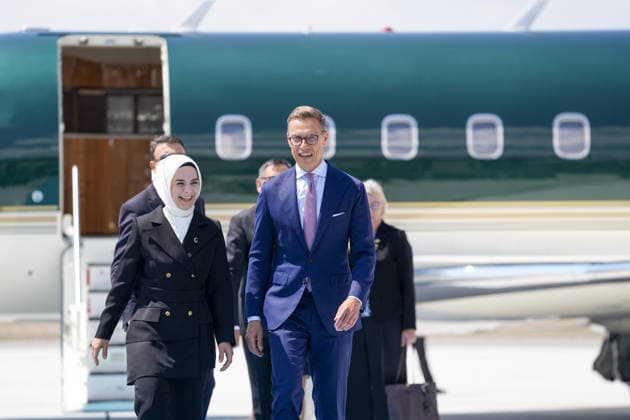 NATO Heads of State and Government Summit in Ankara ANKARA, TURKIYE – JULY 07: President of Finland Alexander Stubb (R) is welcomed by Turkish Minister of Family and Social Services Mahinur Ozdemir Goktas (L) upon his arrival at Ankara Airport ahead of the 36th NATO Heads of State and Government Summit in Ankara, Turkiye, on July 7, 2026. Osmancan Gurdogan Anadolu Ankara Turkey. Editorial use only. Please get in touch for any other usage.  Copyright: x2026xAnadoluxOsmancanxGurdoganx