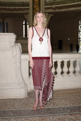 Chanel Fall Winter 2026 2027 Haute Couture photocall Elisabeth Debicki Photocall Chanel Haute Couture automne-hiver 2026 2027 au Grand Palais Ã Paris, le 7 juillet 2026. Chanel Fall Winter 2026 2027 Haute Couture photocall at the Grand Palais in Paris on July 7, 2026.  Copyright: xFabricexChasseryx