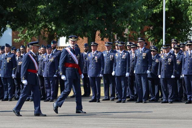 The King Presents the Royal Commissions at the Basic Air and Space Academy King Felipe VI during the presentation of the Royal Commissions to the new sergeants of the Air and Space Force, at the Air and Space Basic Academy (ABA), on July 7, 2026, in León, Castile and León, Spain. The mission of the Air and Space Basic Academy (ABA) is to educate its cadets in the constitutional principles and the nature of the Armed Forces, as well as to provide them with professional training and equip them to continually adapt their knowledge to advances in science and technology in order to fulfill the objectives assigned to the Air and Space Force. JULY 7, 2026 Spain  Copyright: xFernandoxOterox 7650929