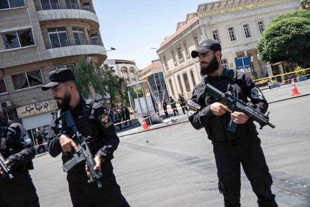 Eighteen injured in double explosions near Tourism Ministry in Syrian capital Damascus DAMASCUS, SYRIA - JULY 7: Security forces take strict security measures following two consecutive explosions that occurred near the Ministry of Tourism building, injuring 18 people including four security personnel, in Damascus, Syria on July 7, 2026. The area was cordoned off as emergency teams and security units responded to the aftermath of the twin blasts in the capital. Anagha Subhash Nair Anadolu Damascus Syria. Editorial use only. Please get in touch for any other usage.  Copyright: x2026xAnadoluxAnaghaxSubhashxNairx