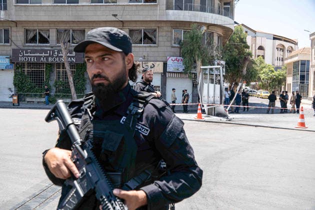 Eighteen injured in double explosions near Tourism Ministry in Syrian capital Damascus DAMASCUS, SYRIA - JULY 7: Security forces take strict security measures following two consecutive explosions that occurred near the Ministry of Tourism building, injuring 18 people including four security personnel, in Damascus, Syria on July 7, 2026. The area was cordoned off as emergency teams and security units responded to the aftermath of the twin blasts in the capital. Anagha Subhash Nair Anadolu Damascus Syria. Editorial use only. Please get in touch for any other usage.  Copyright: x2026xAnadoluxAnaghaxSubhashxNairx