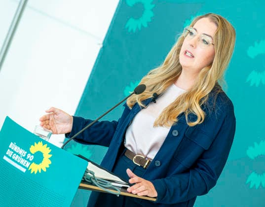 Katharina Dröge EUR, Deutschland, Berlin, 07.07.2026: Pressestatement von Katharina Dröge Vorsitzende der Bundestagsfraktion B90 Die Grünen vor der Fraktionssitzung im Deutschen Bundestag. *** Katharina Dröge EUR, Germany, Berlin, July 7, 2026 Press statement by Katharina Dröge, Chair of the B90 The Greens parliamentary group in the German Bundestag, prior to the parliamentary group meeting in the German Bundestag
