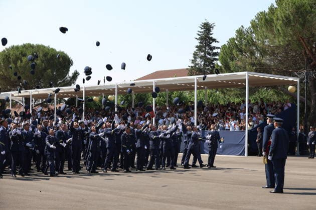 The King Presents the Royal Commissions at the Basic Air and Space Academy King Felipe VI during the presentation of the Royal Commissions to the new sergeants of the Air and Space Force, at the Air and Space Basic Academy (ABA), on July 7, 2026, in León, Castile and León, Spain. The mission of the Air and Space Basic Academy (ABA) is to educate its cadets in the constitutional principles and the nature of the Armed Forces, as well as to provide them with professional training and equip them to continually adapt their knowledge to advances in science and technology in order to fulfill the objectives assigned to the Air and Space Force. JULY 7, 2026, Spain  Copyright: xFernandoxOterox 7651189