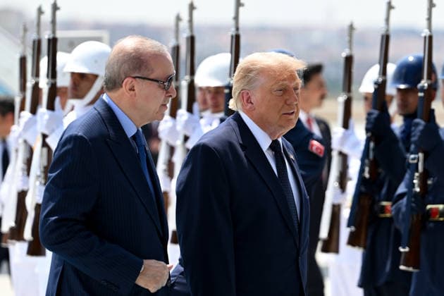 US President Donald Trump in Ankara ANKARA, TURKIYE - JULY 07: Turkish President Recep Tayyip Erdogan welcomes US President Donald Trump, who is paying an official visit to Turkiye ahead of the 36th NATO Heads of State and Government Summit, at Ankara Airport in Ankara, Turkiye, on July 07, 2026. Abdullah Guclu Anadolu Ankara Turkey. Editorial use only. Please get in touch for any other usage.  Copyright: x2026xAnadoluxAbdullahxGuclux