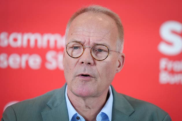 Pressekonferenz der SPD vor der Fraktionssitzung im Bundestag Matthias Miersch (SPD) im Portrait bei der Pressekonferenz im Vorfeld der Fraktionssitzung im Bundestag, Berlin, 07.07.2026 Berlin Berlin Deutschland *** SPD press conference ahead of the parliamentary group meeting in the Bundestag: A portrait of Matthias Miersch (SPD) at the press conference ahead of the parliamentary group meeting in the Bundestag, Berlin, July 7, 2026, Berlin, Berlin, Germany