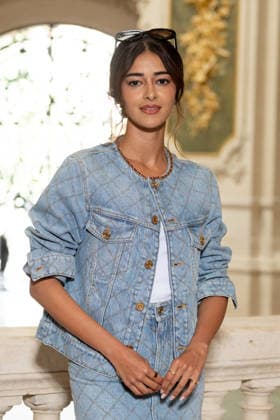 PFW - Chanel Photocall Anaya Panday attending the Chanel Haute Couture Fall Winter 2026 2027 show as part of Paris Fashion Week in Paris, France on July 07, 2026. Photo by Laurent Zabulon ABACAPRESS.COM Paris  Copyright: xZabulonxLaurent ABACAx