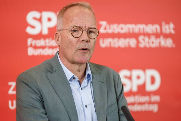 Statement SPD Matthias Miersch SPD Vorsitzender, bei einem Statement SPD am 07.07.26 in Berlin. Berlin Berlin Deutschland Reichstag *** Statement by Matthias Miersch, SPD Chairman, during an SPD press conference on July 7, 2026, in Berlin, Berlin, Berlin, Germany, at the Reichstag