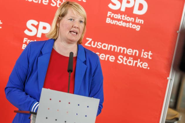 Statement SPD Stellvertretende SPD-Fraktionsvorsitzende Wiebke Esdar bei einem Statement SPD am 07.07.26 in Berlin. Berlin Berlin Deutschland Reichstag *** Statement by SPD Deputy Parliamentary Group Chair Wiebke Esdar during an SPD press conference on July 7, 2026, in Berlin, Berlin, Berlin, Germany, at the Reichstag
