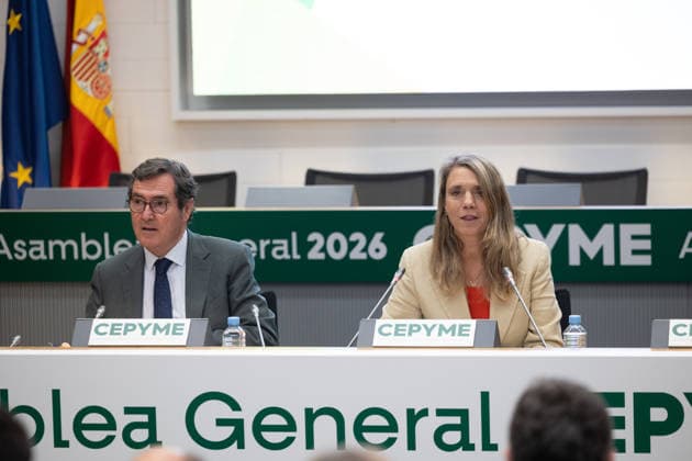 CEPYME General Assembly in Madrid: CEPYME President Ángela de Miguel, and CEOE President Antonio Garamendi, during the General Assembly of the Spanish Confederation of Small and Medium-Sized Enterprises (CEPYME) on July 7, 2026, in Madrid, Spain. This corporate meeting brings together industry leaders to establish strategic priorities in response to fiscal challenges, social dialogue, and the competitiveness of SMEs. JULY 7, 2026 Jesús Hellí Madrid, Spain  Copyright: xJesusxHellinx 7651592