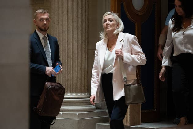 Paris, France, July 7, 2026 - President of Rassemblement National parliamentary group Marine Le Pen leaves after the verdict in the appeal trial of RN former or actual members on charges of embezzlement of European public funds in a case of alleged European Parliament fake jobs at Paris Court of Appeal. An appeals court on July 7, 2026, handed France s far right chief Marine Le Pen a one year term with an ankle tag over a fake jobs scam in the European parliament, casting doubt on whether she will run for president next April. The court also prevented her from running for office for 15 months, a ban expected to have expired this year.  Copyright: xAlexisxSciardx