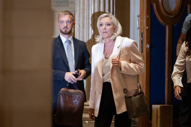 Paris, France, July 7, 2026 - President of Rassemblement National parliamentary group Marine Le Pen leaves after the verdict in the appeal trial of RN former or actual members on charges of embezzlement of European public funds in a case of alleged European Parliament fake jobs at Paris Court of Appeal. An appeals court on July 7, 2026, handed France s far right chief Marine Le Pen a one year term with an ankle tag over a fake jobs scam in the European parliament, casting doubt on whether she will run for president next April. The court also prevented her from running for office for 15 months, a ban expected to have expired this year.  Copyright: xAlexisxSciardx