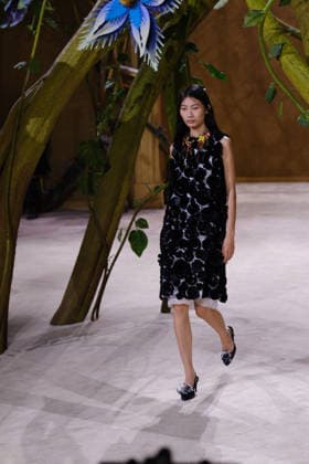 Second Chanel Haute Couture Fall Winter 2026–2027 Collection Fashion Show during Paris Fashion Week, on July 7, 2026 Chanel Haute Couture Fall Winter 2026–2027 Collection Fashion Show, during Paris Fashion Week, on July 7, 2026, in Paris, France  Copyright: xPaulinexMoureyx xBestimagexPaulinexMoureyx xBestimagex