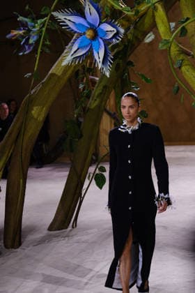 Noémie Lenoir: Second Chanel Haute Couture Fall Winter 2026–2027 Collection Fashion Show during Paris Fashion Week, on July 7, 2026 Chanel Haute Couture Fall Winter 2026–2027 Collection Fashion Show, during Paris Fashion Week, on July 7, 2026, Paris, France  Copyright: xPaulinexMoureyx xBestimagexPaulinexMoureyx xBestimagex