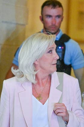 Marine Le Pen, president of the National Rally, leaves the Paris Court of Appeals, France, on July 7, 2026, following the verdict in the appeal trial of former and current RN members accused of embezzling European public funds in a case involving the creation of fictitious jobs at the European Parliament. The Court of Appeals sentenced Marine Le Pen, leader of France’s far right, to one year of house arrest with an electronic ankle monitor for this case, thereby jeopardizing her presidential candidacy next April. She was also barred from running for office for 15 months, a ban that was set to expire this year. Christian Liewig Bestimage President of the Rassemblement National parliamentary group Marine Le Pen leaves after the verdict in th  Copyright: xChristianxLiewigx xBestimagexChristianxLiewigx xBestimagex