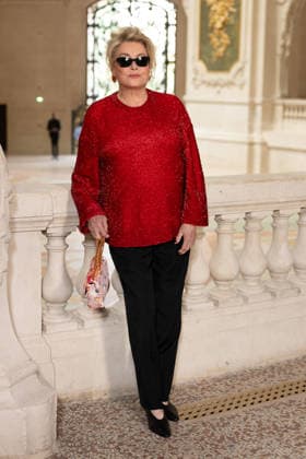 PFW - Chanel Photocall Catherine Deneuve attending the Chanel Haute Couture Fall Winter 2026 2027 show as part of Paris Fashion Week in Paris, France on July 07, 2026. Photo by Laurent Zabulon ABACAPRESS.COM Paris  Copyright: xZabulonxLaurent ABACAx