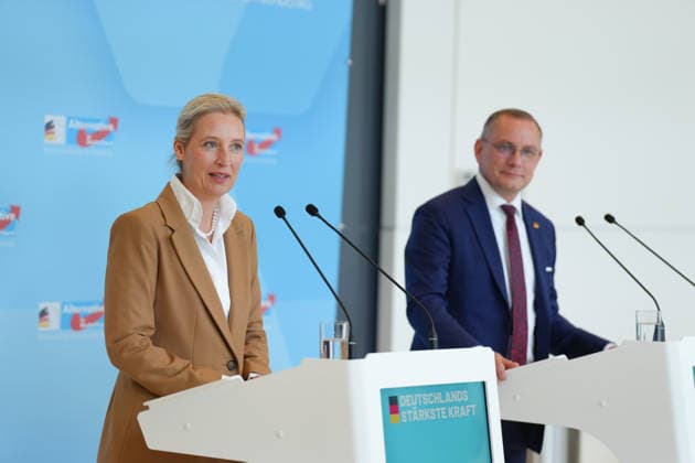 Pressekonferenz der AfD vor der Fraktionssitzung im Bundestag Alice Weidel gemeinsam mit Tino Chrupalla bei der Pressekonferenz im Vorfeld der Fraktionssitzung im Bundestag, Berlin, 07.07.2026 Berlin Berlin Deutschland *** AfD press conference ahead of the parliamentary group meeting in the Bundestag: Alice Weidel and Tino Chrupalla at the press conference ahead of the parliamentary group meeting in the Bundestag, Berlin, July 7, 2026, Berlin, Berlin, Germany