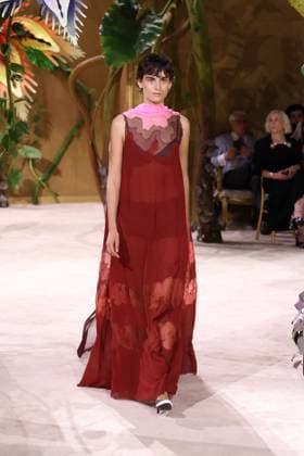 PFW Haute Couture Chanel Runway JD A model walks the runway at the Chanel show during Haute Couture Fashion Week in Paris, France, on 7 July 2026. Photo by Jerome Dominé ABACAPRESS.COM Paris France  Copyright: xDominexJerome ABACAx