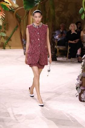 PFW Haute Couture Chanel Runway JD A model walks the runway at the Chanel show during Haute Couture Fashion Week in Paris, France, on 7 July 2026. Photo by Jerome Dominé ABACAPRESS.COM Paris France  Copyright: xDominexJerome ABACAx