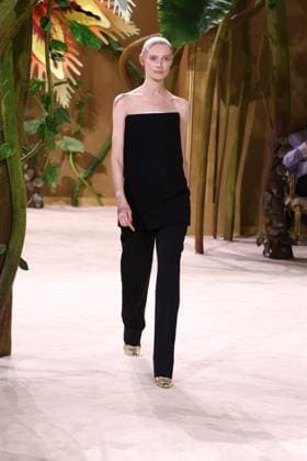 PFW Haute Couture Chanel Runway JD A model walks the runway at the Chanel show during Haute Couture Fashion Week in Paris, France, on 7 July 2026. Photo by Jerome Dominé ABACAPRESS.COM Paris France  Copyright: xDominexJerome ABACAx