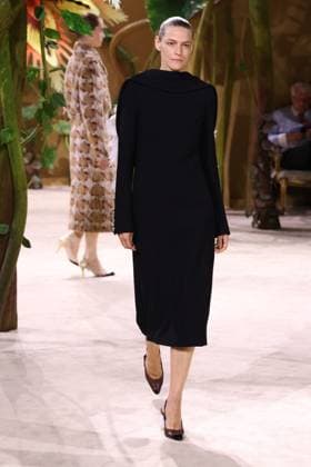 PFW Haute Couture Chanel Runway JD A model walks the runway at the Chanel show during Haute Couture Fashion Week in Paris, France, on 7 July 2026. Photo by Jerome Dominé ABACAPRESS.COM Paris France  Copyright: xDominexJerome ABACAx