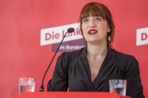 Statement Die Linke Heidi Reichinnek (Die Linke) bei einem Statement am 07.07.26 in Berlin. Berlin Berlin Deutschland Reichstag *** Statement by Heidi Reichinnek of Die Linke, a member of Die Linke, during a press conference on July 7, 2026, in Berlin, Berlin, Berlin, Germany, at the Reichstag