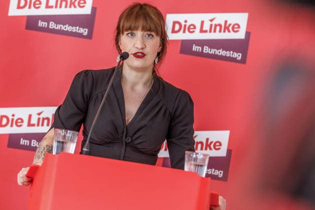 Statement Die Linke Heidi Reichinnek (Die Linke) bei einem Statement am 07.07.26 in Berlin. Berlin Berlin Deutschland Reichstag *** Statement by Heidi Reichinnek of Die Linke, a member of Die Linke, during a press conference on July 7, 2026, in Berlin, Berlin, Berlin, Germany, at the Reichstag